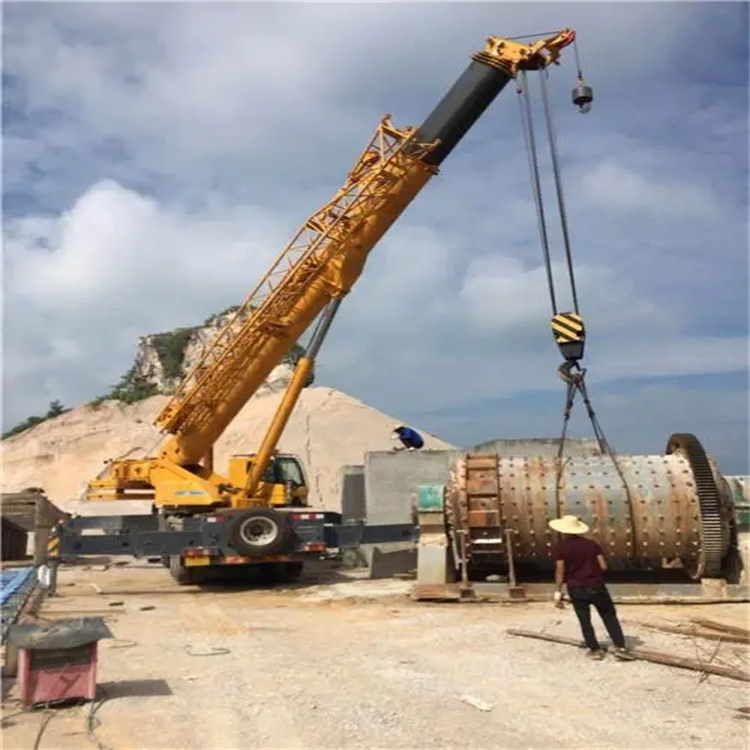 邻水吊车的运输费用是否包含在租赁费用中